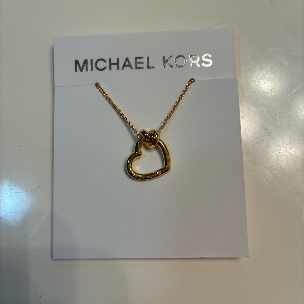 New gold Michael Kors heart necklace